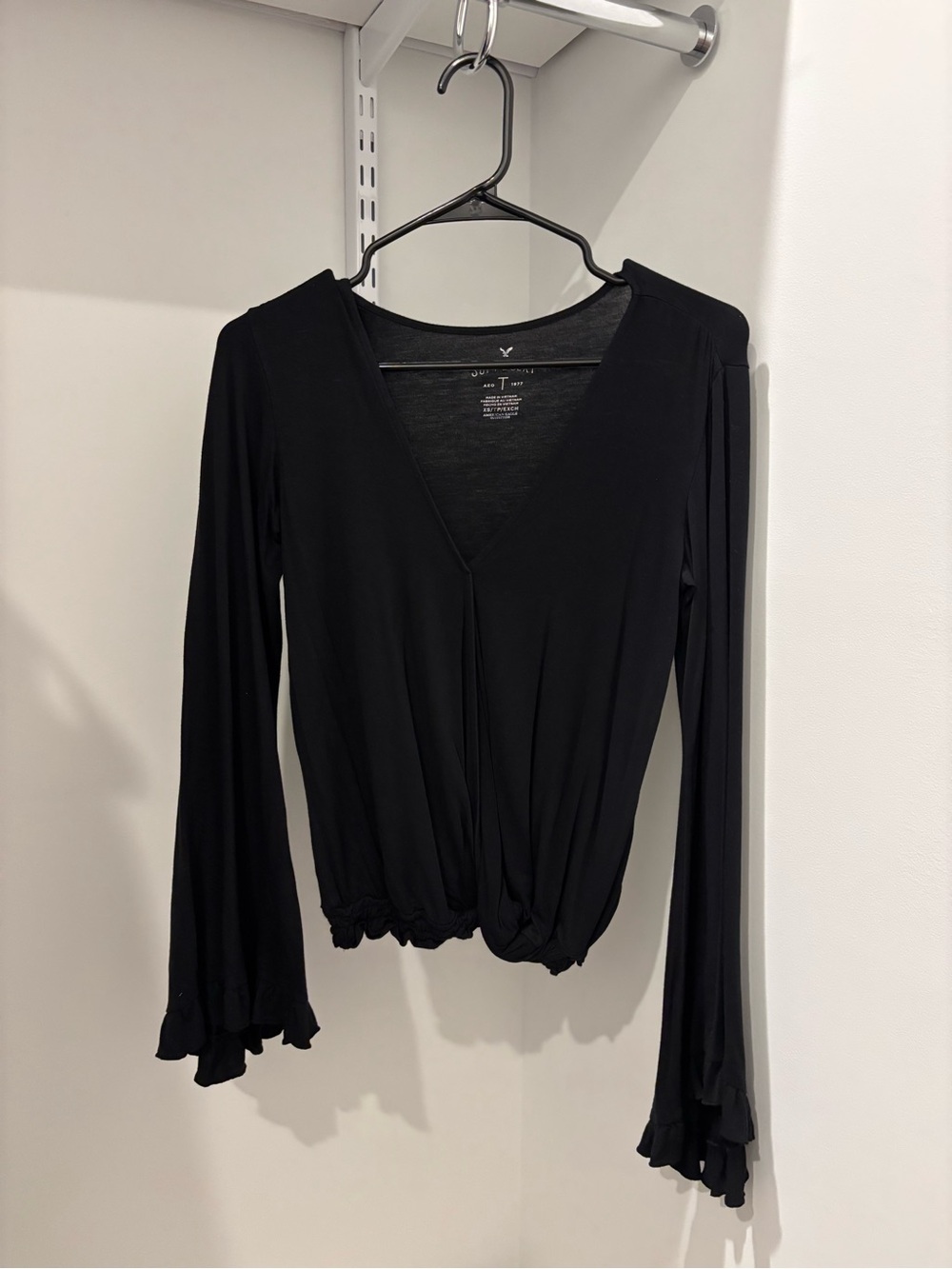 American Eagle Outfitters Black V-Neck Long Sleeve Wrap Top